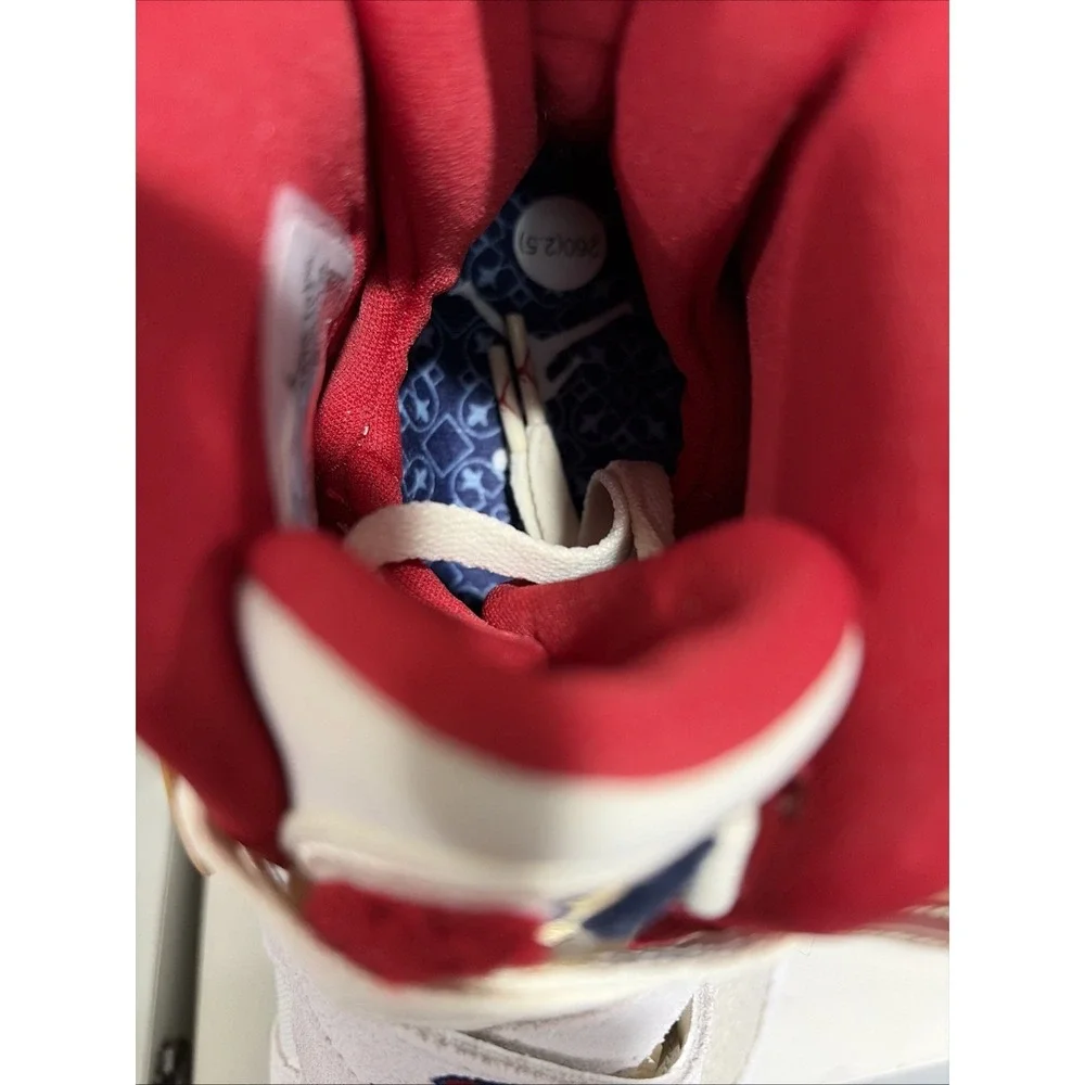 SoleFly Nike Air Jordan 8 Retro SP Mi Casa Es Su Casa FJ2850-107 BRAND NEW BOX